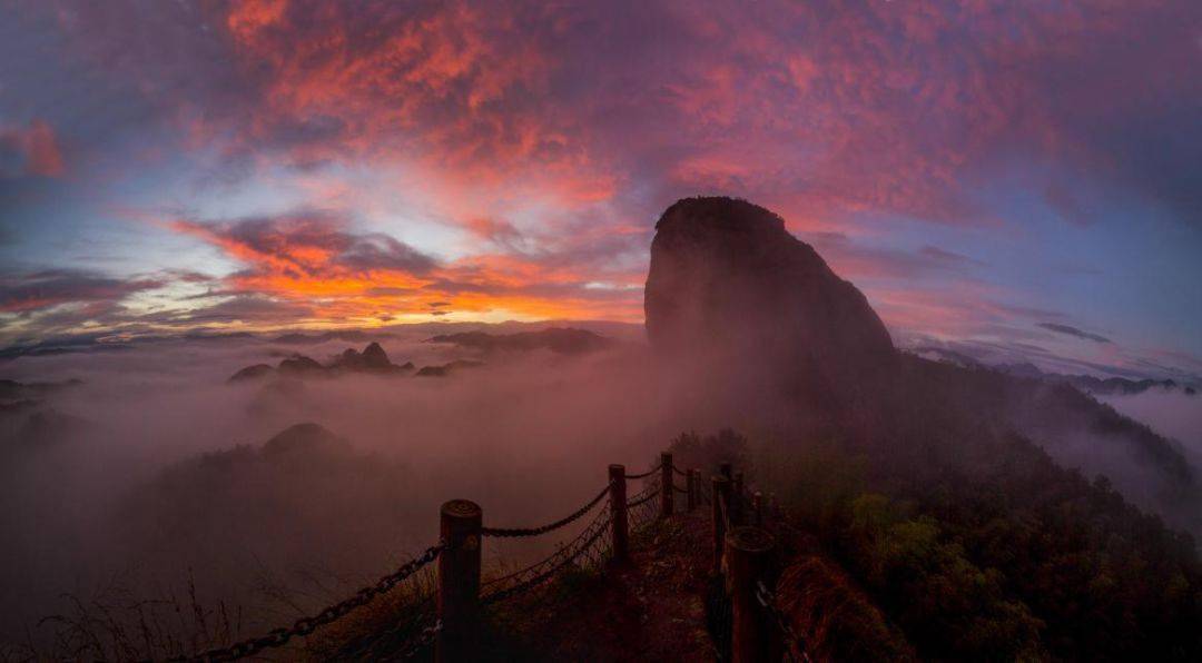 这个中秋到铜钹山景区猜灯谜赏美景祈福好玩又好看