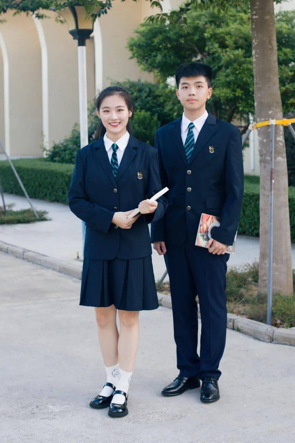 我的礼服,我做主!汕尾华附新款礼服开始投票啦