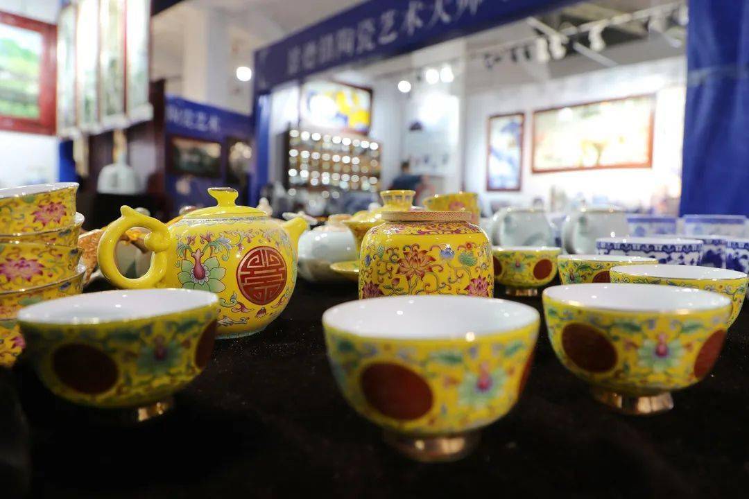 瓷动四方2021唐山陶瓷交易博览会正式开幕