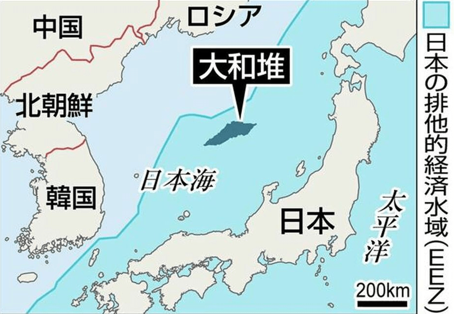 不过,当时俄罗斯舰队的确从对马海峡驶向了日本海,但没有实际发射导弹