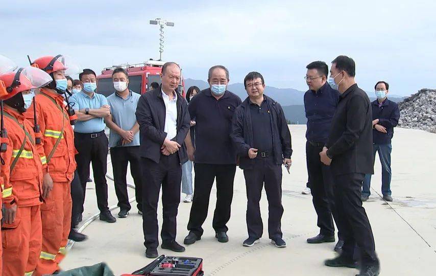 市规划资源局党委书记,局长陈勇一行来蓟检查森防工作