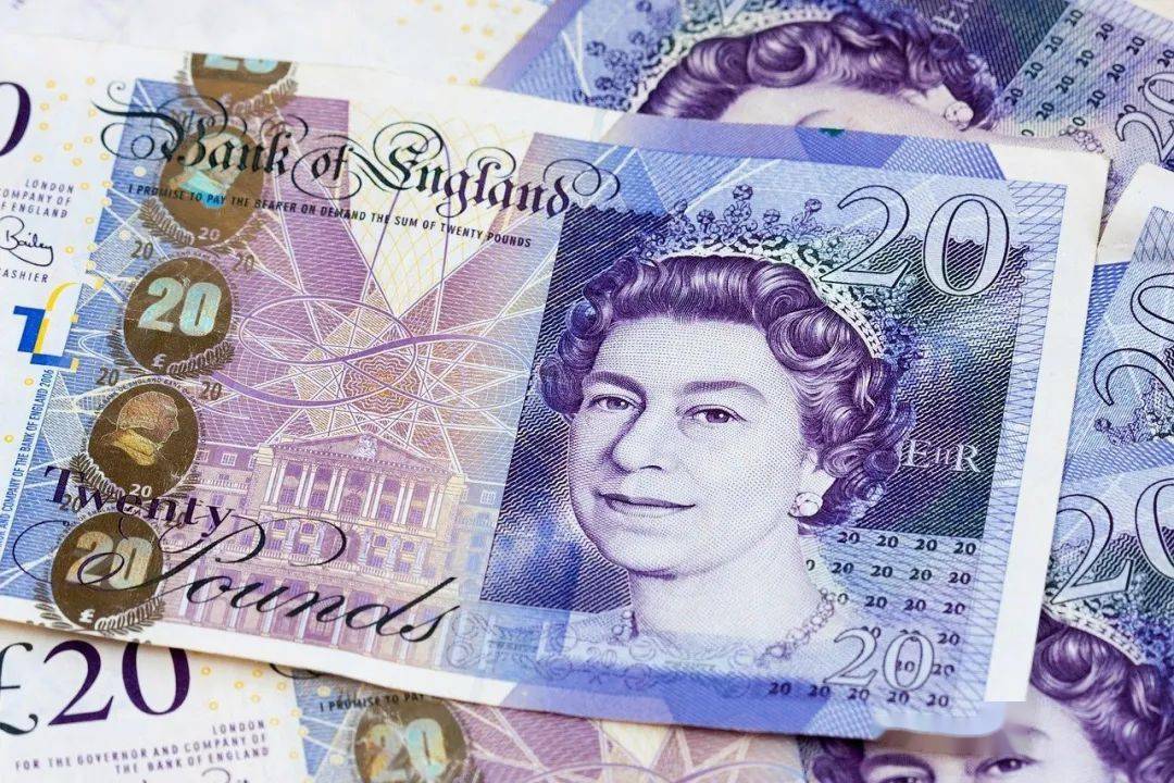 英国家庭明年收入恐减少1000镑2目前在英国的377个区域中,87%的感染率