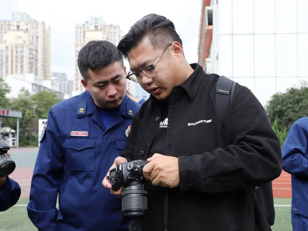 理论学习也是此次培训的目的这是消防宣传员必备的素质如何让照片"讲