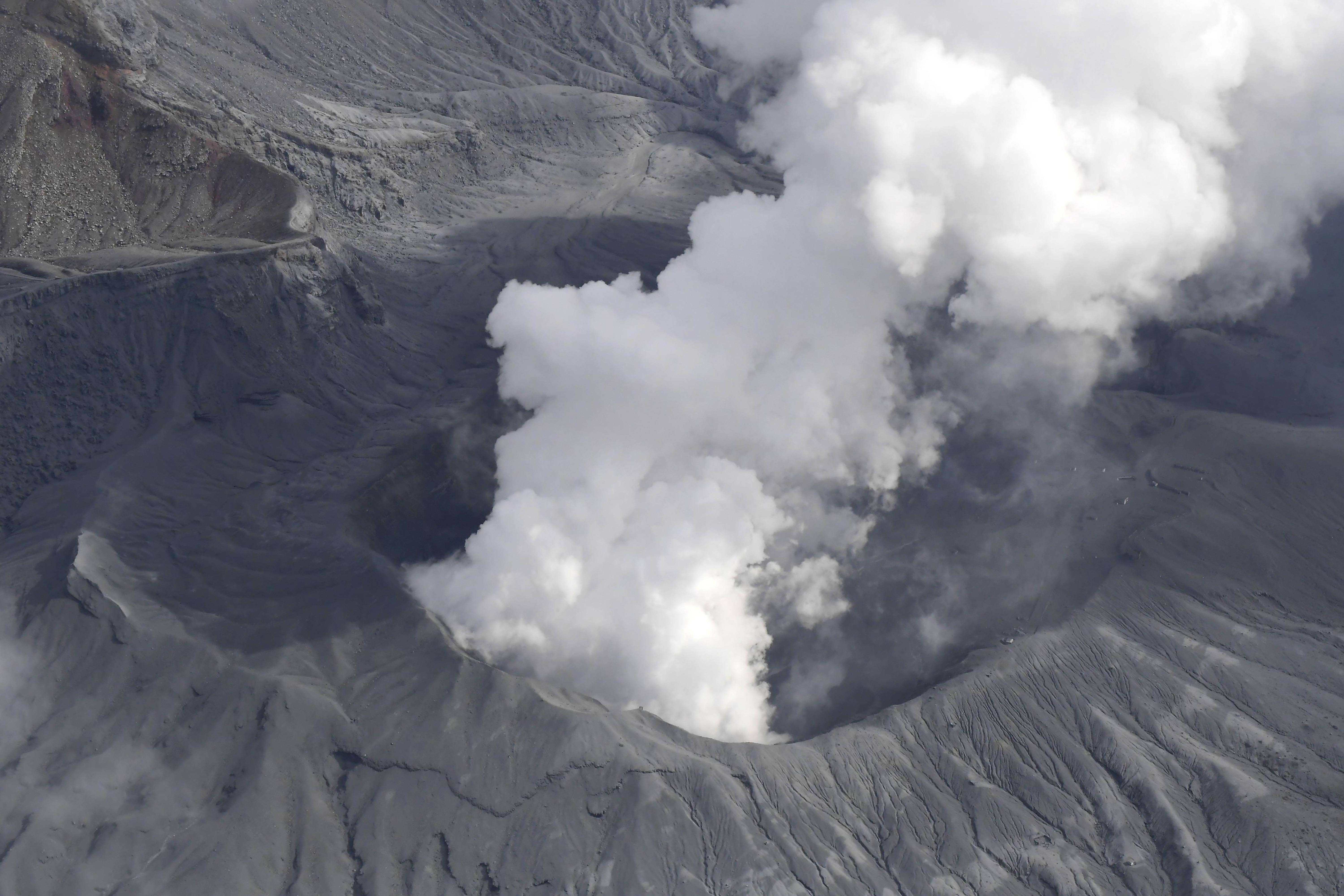 日本阿苏火山喷发_熊本县