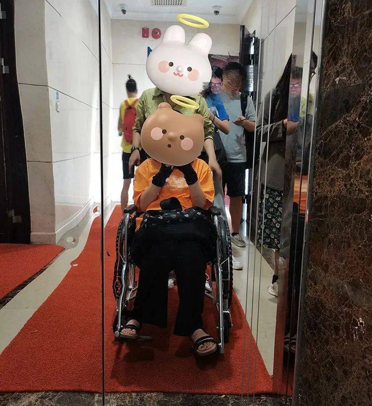 fdu校园挑战一整天只坐轮椅会怎样