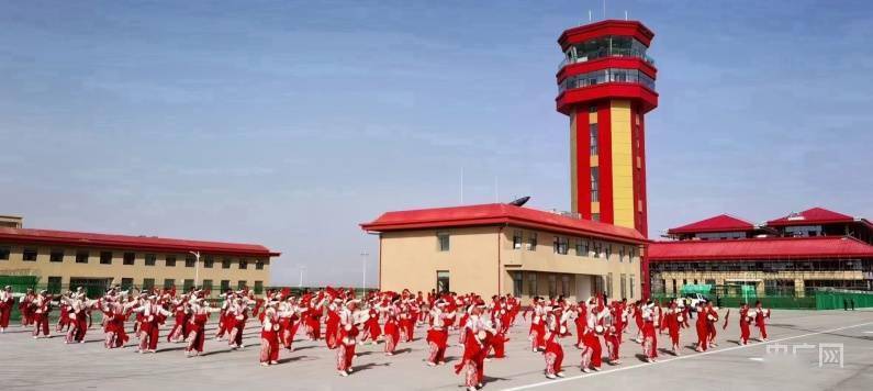 新疆兵团阿拉尔塔里木机场正式校飞