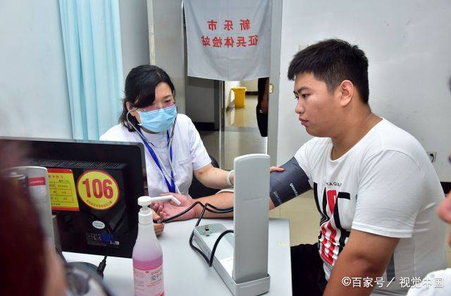 尿酸|一种“家常菜”是高尿酸祸根，控制尿酸水平，这2件事很重要