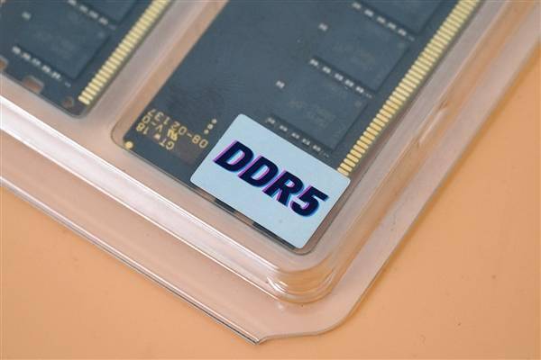 比ddr4快50%!英睿达ddr5 32gb内存图赏