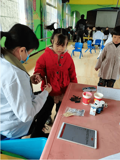 保健|湘潭县茶恩寺镇卫生院--健康体检走进幼儿园