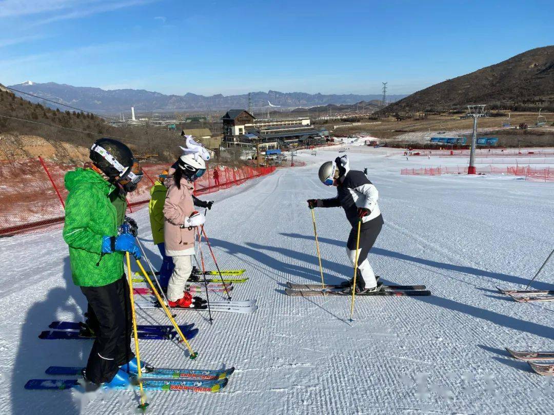 延庆"冰雪季"月底开幕!敬请期待~_滑雪场