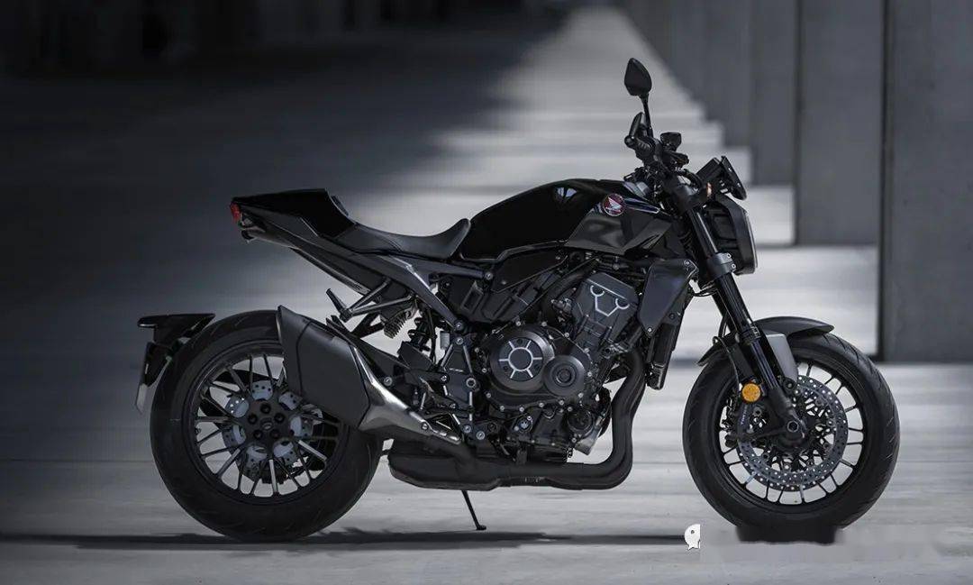 【接受预订】纯烈性情 重燃心魄-本田2021款cb1000r