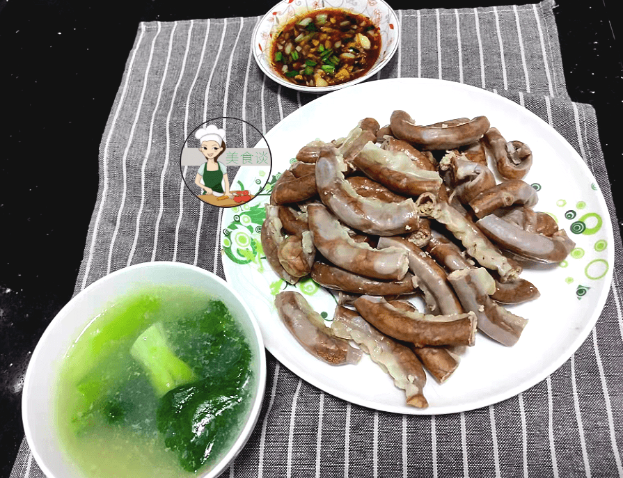 烧什么菜给小孩吃有营养 4d30de80d85943ef983f099b852cac48.png