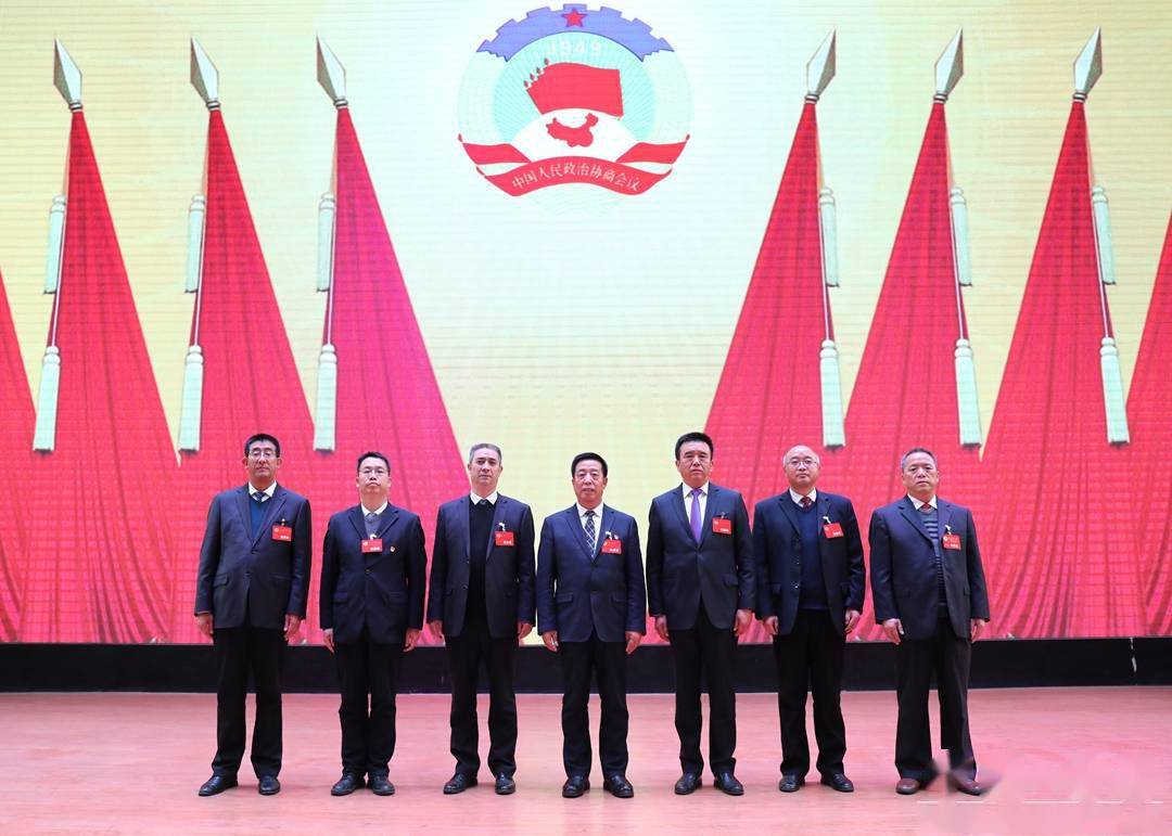 曹明忠当选为政协甘谷县第十四届委员会主席