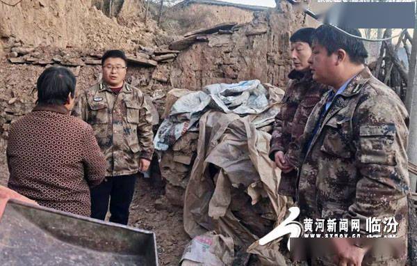 安泽县唐城镇组织力量进村入户开展护林防火宣传