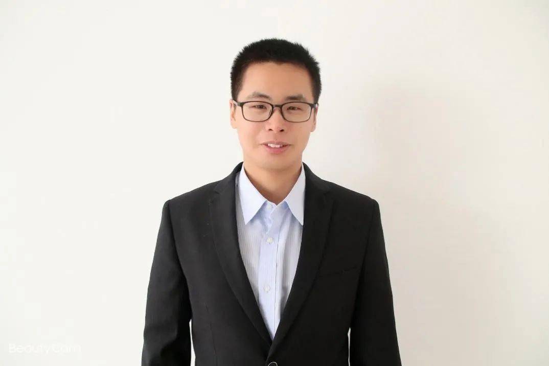 人物顾昊我愿化作一道光温暖我爱的人们