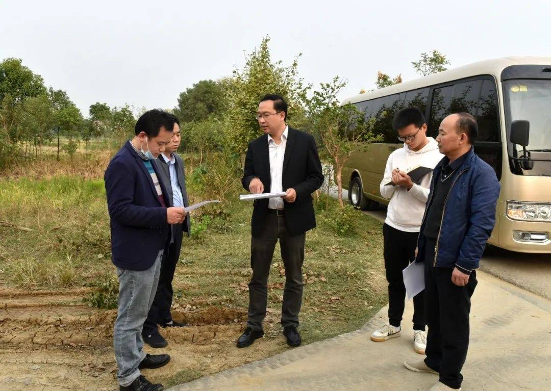 张远重调研督办乡村振兴项目推进工作_建设_八岭山镇_川店镇