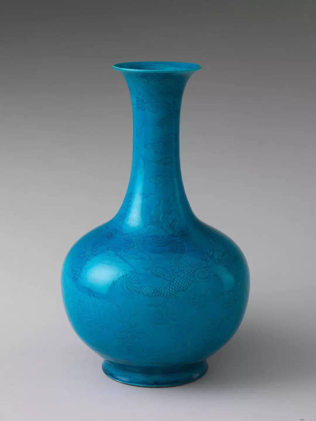 孔雀蓝釉瓷器,美到窒息_时期_品种_釉色