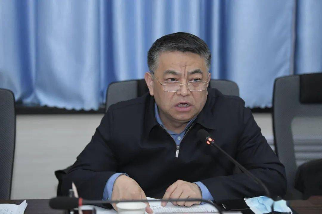 12月24日,旬邑县委书记王旭主持召开旬邑县疫情防控工作视频会议
