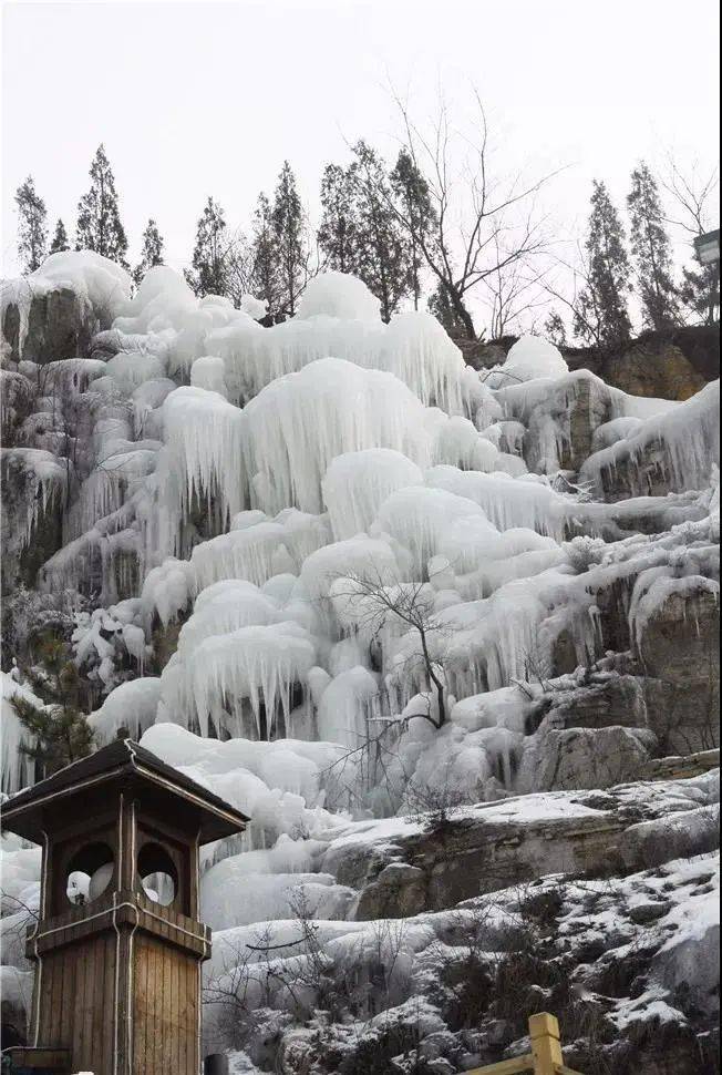 又是一个下雪天潭溪山的冰瀑布美得正当时