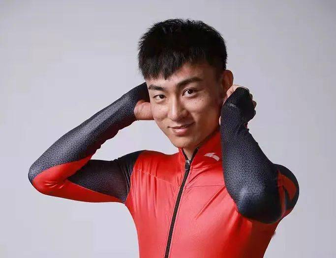 2018年,我省运动员首次登上冬奥会赛场,有1名运动员参加了雪车一个
