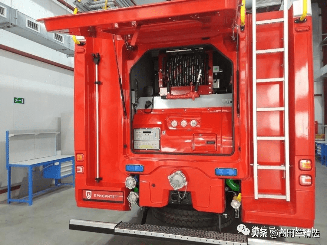 卡玛斯k5中卡底盘首款城市主战消防车改造完毕