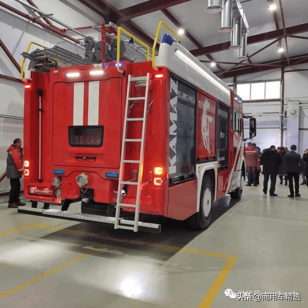 卡玛斯k5中卡底盘首款城市主战消防车改造完毕