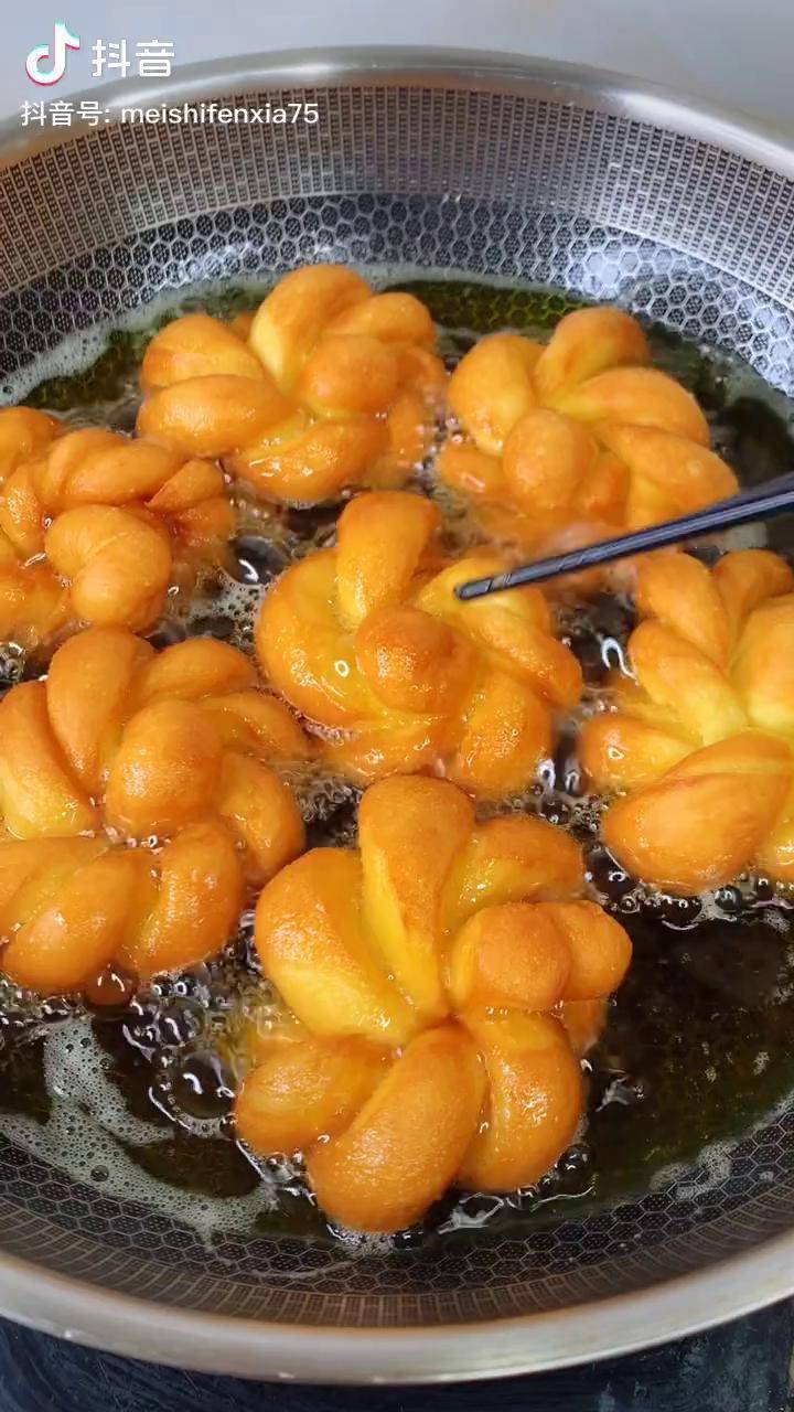 麻花头这样做比麻花都好吃在家做美食动手自己做美食动手自己做美食好