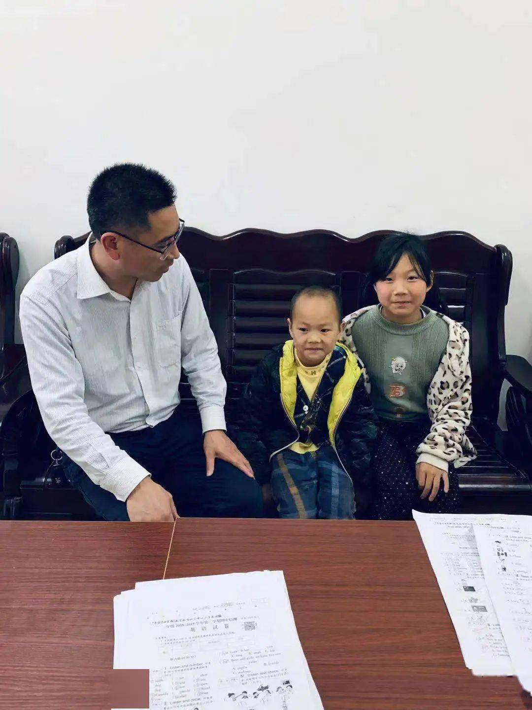四年级学生刘裕杰说"刘校长为了让我们养成良好的阅读习惯,给我们