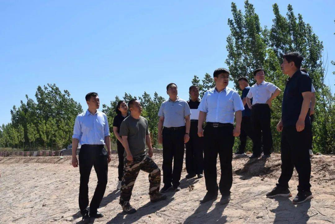 副县长骆伟,副县长,雷集