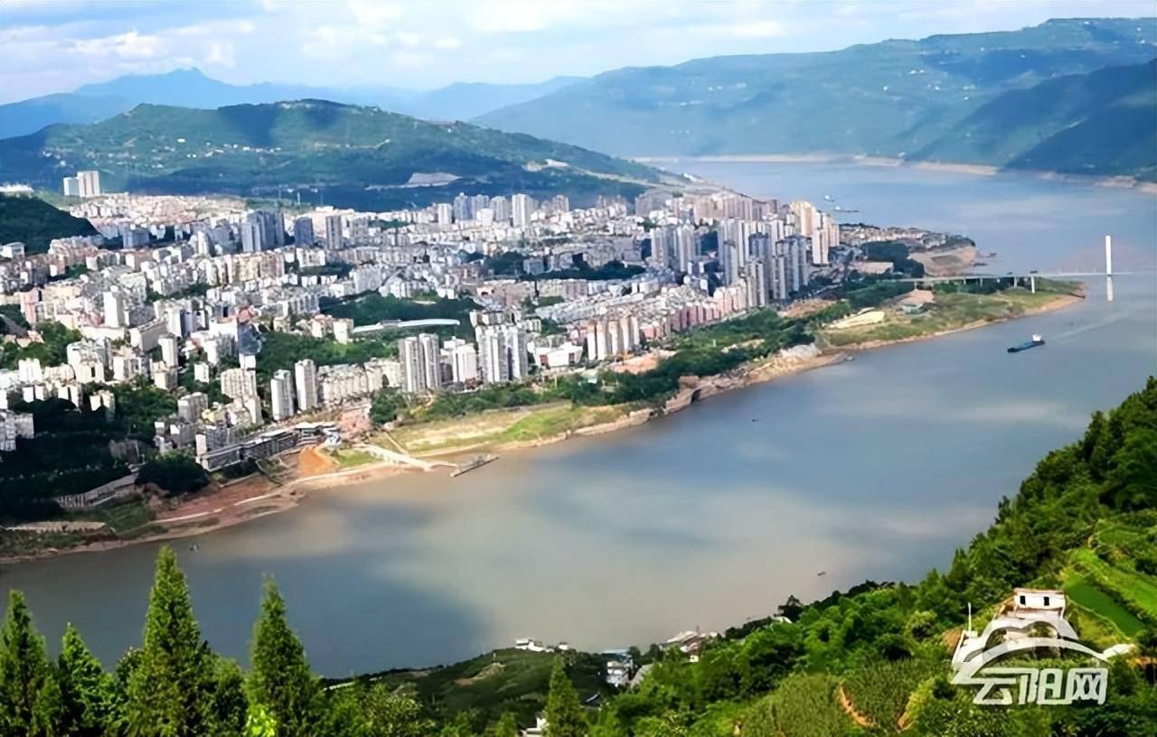 常住人口不足100万,脱贫摘帽不到5年的重庆市云阳县,近日发布事业单位
