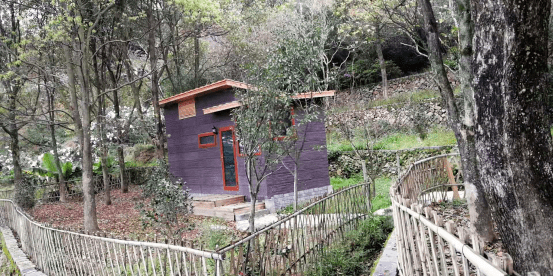 游牧小屋餐饮特色"虫子鸡"卤面炒米粉套肠梅菜红烧肉鲜菇咸饭-end