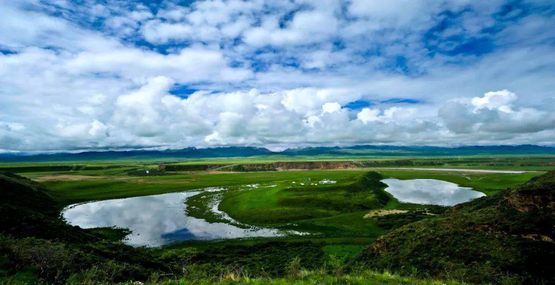 第四站:双鱼湖位于香扎寺南的黄河滩地上,双鱼湖湖水与黄河水有土坝