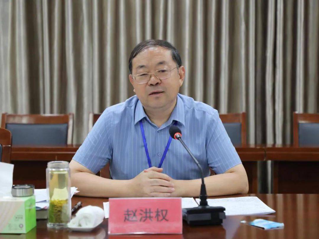赵洪权强调项目建设是发展之根,实体经济是发展之道