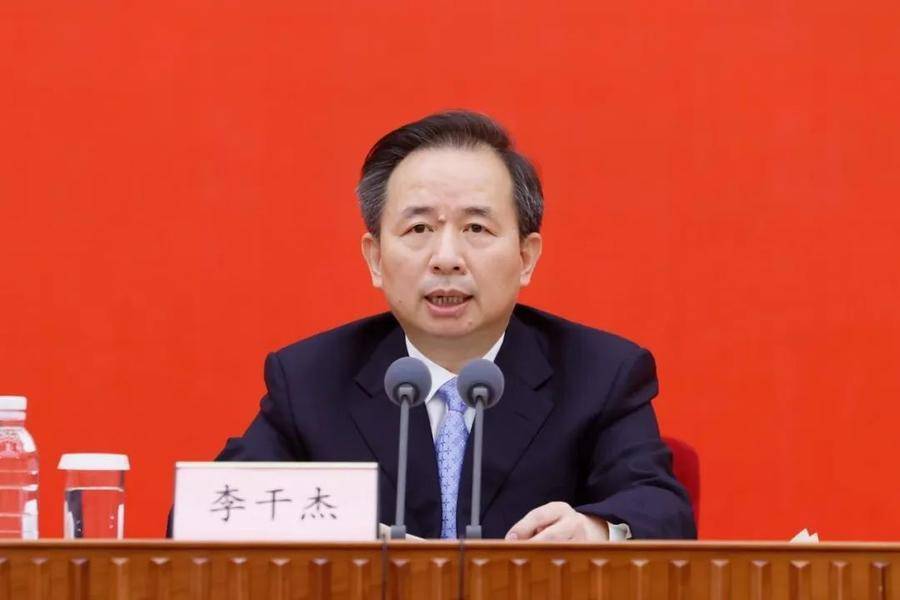 山东省委"中国这十年·山东"主题新闻发布会上,山东省委书记李干杰说