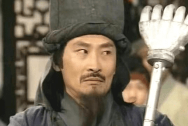 乐意向大家分享自己的生活近况的,在近些年都有在经营自己的个人频道