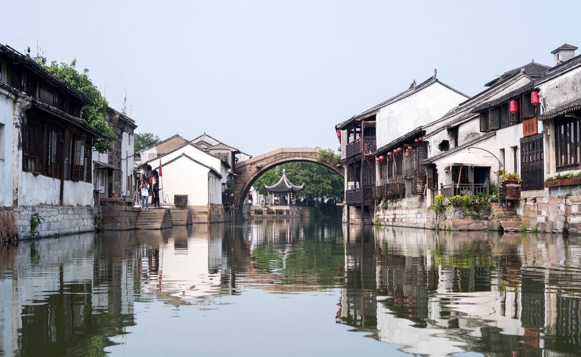 南浔古镇百间楼，100间房屋沿河而建，这才是江南该有的样子