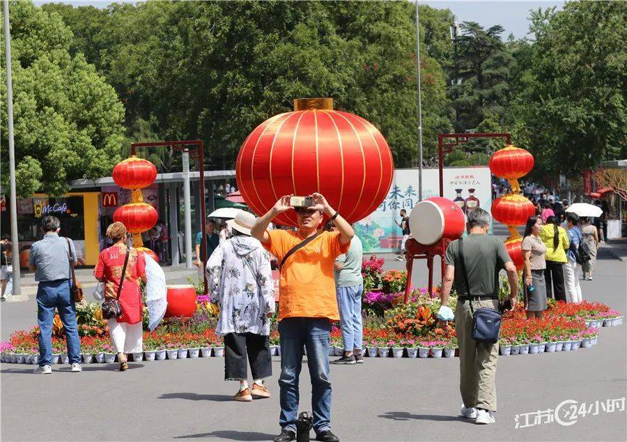 江苏24小时·滚动推送|泰州:坚守岗位过中秋_摄影_上线_淮安市