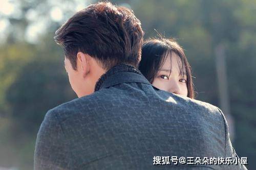 梦回情深，解读和男朋友在一起快一年了，却频繁梦到分手的深层含义