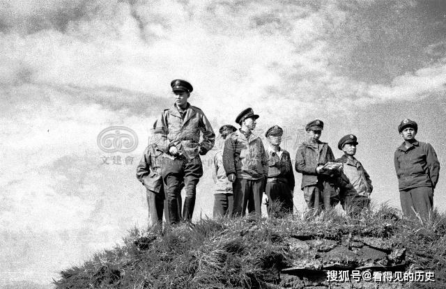 1947年解放战争时期的吉林长春 严密戒备中的国民党士兵