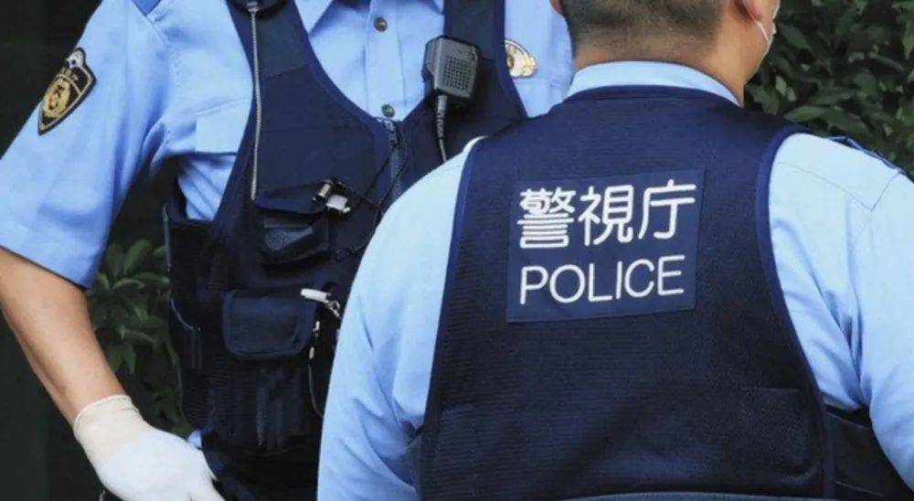 又出纰漏！安倍葬礼警备人员4把装有实弹手枪一度丢失，警方道歉