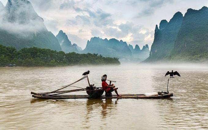 这里竟有会移动的山？山水交替变幻莫测，还是全球一流风景胜地！