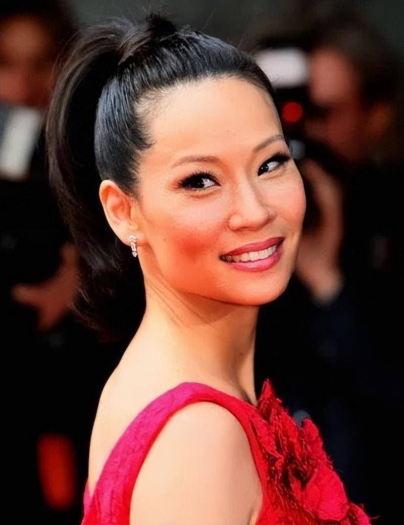 全华裔主演的美剧《美生中国人》将刘玉玲 德斯汀·克里顿执导,杨紫琼