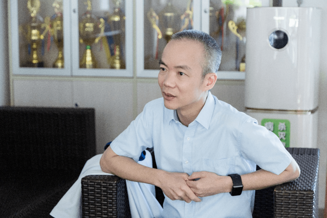 成都供卵生殖中心（“知心老友”黄建林）