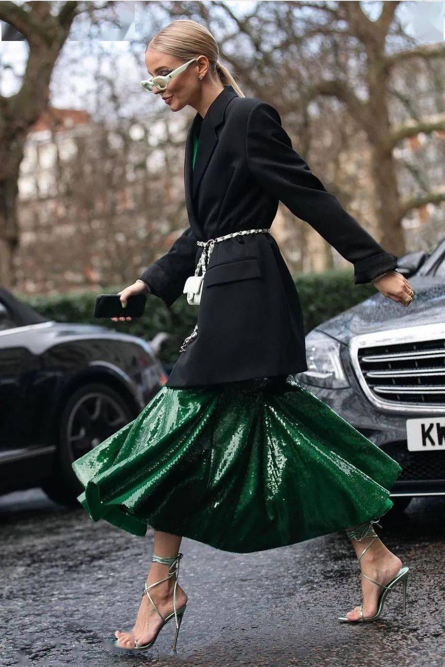 ���ļ򵥣�����߼���