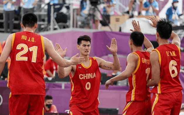 助孕机构上海（原创
            正式离队！上海男篮国手被放弃，李春江不留情面，告别CBA赛场）