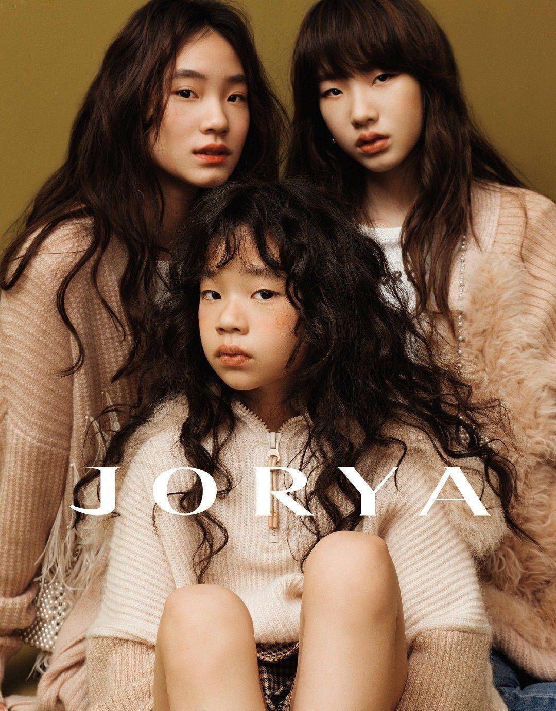 小s二女儿谈爱情了?写小诗被妈妈发现,警告她禁绝早恋 小s二女儿谈爱情了?写小诗被妈妈发现,警告她禁绝早恋