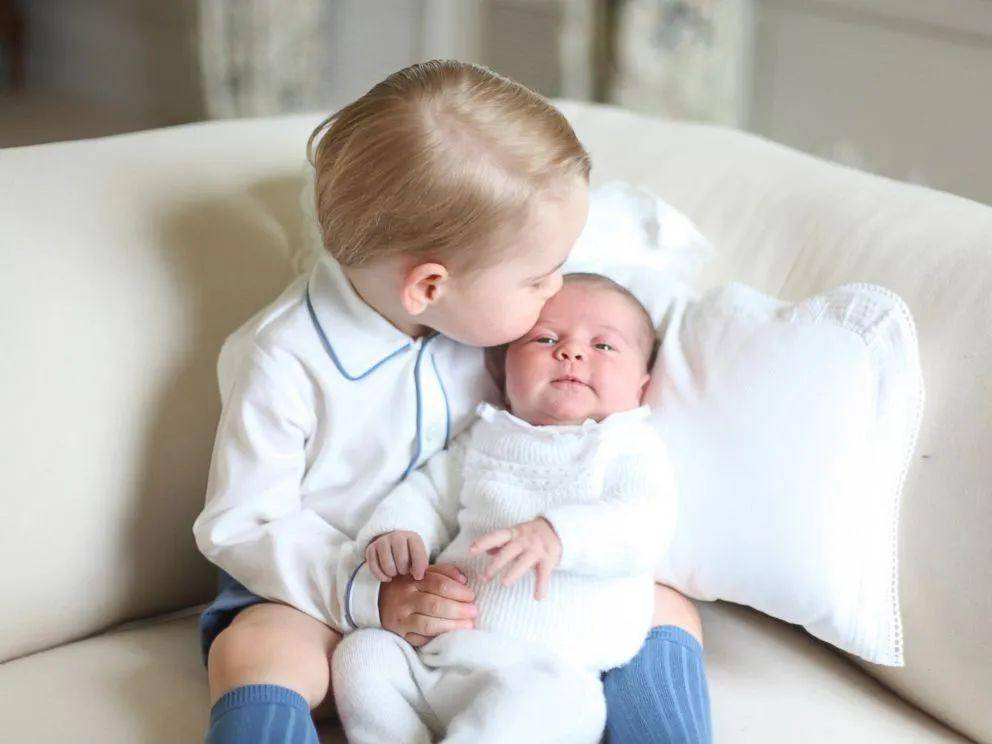 Ů���Ͳ��˹��ϲ����Ů�ˣ�72��Ĺ��������緢��ȴ���ݡ��� ...