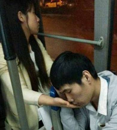 原创
开心一刻笑话:这不怪我,都是你老公……