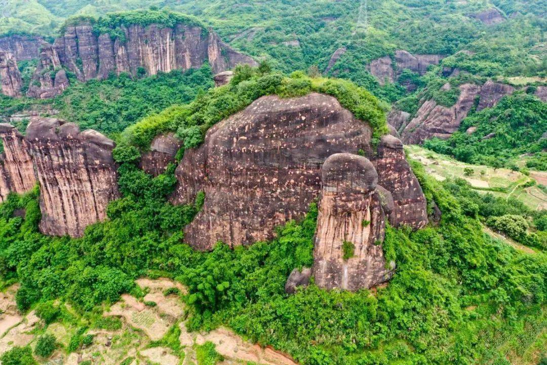 【大美莽山 漫步悬空栈道,观莽山云海,雾凇雪景