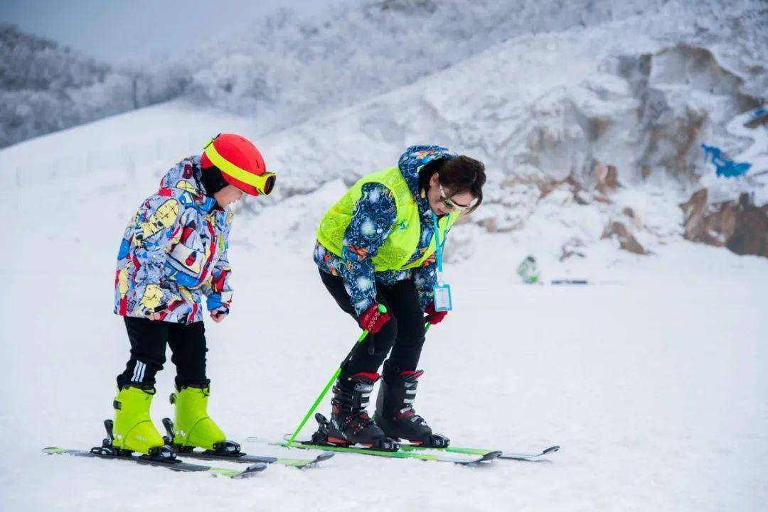 安吉那家天然里竹林民宿，超大泳池，顶楼超大景不雅天台丨山水来兮